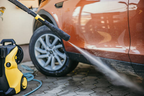 Best Concrete Pressure Washing  in Waverly, OH