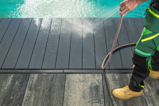 Best Sidewalk Pressure Washing  in Waverly, OH